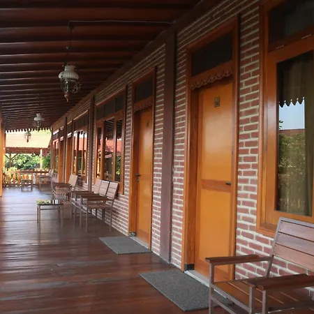 Arayanna Hotel & Resort-2